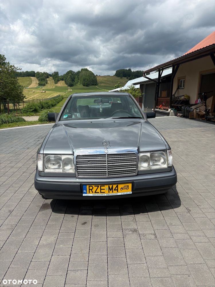 Mercedes-Benz W124 (1984-1993) - 3