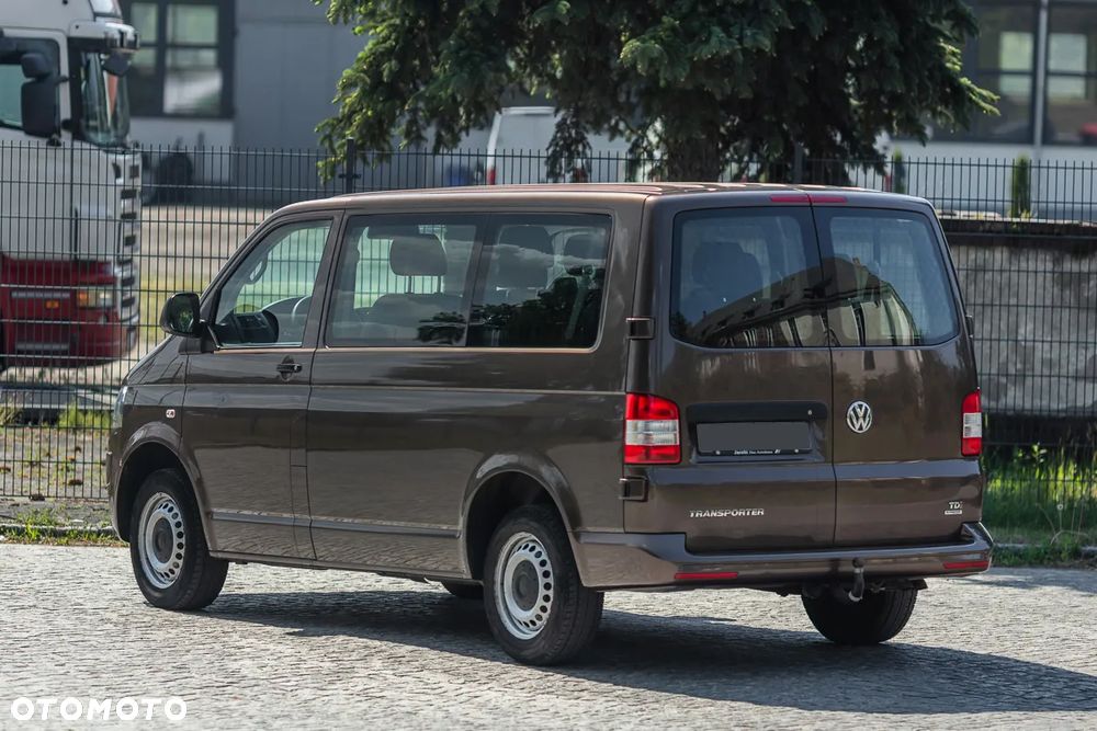 Volkswagen Transporter Lang - 11