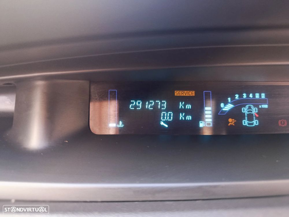 Renault Mégane Scénic - 10