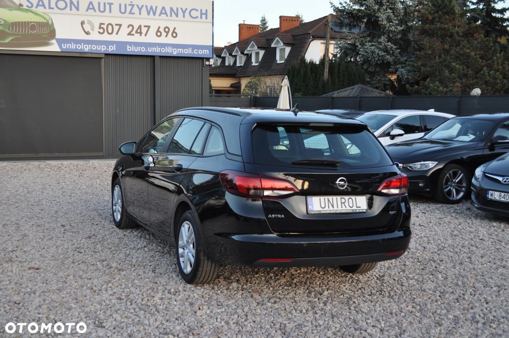 Opel Astra 1.6 D (CDTI) Start/Stop Innovation - 9
