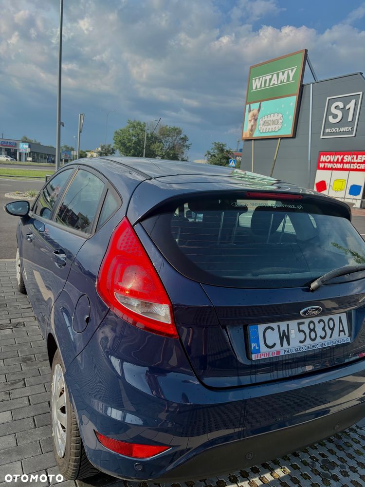 Ford Fiesta 1.4 TDCi Ambiente - 10