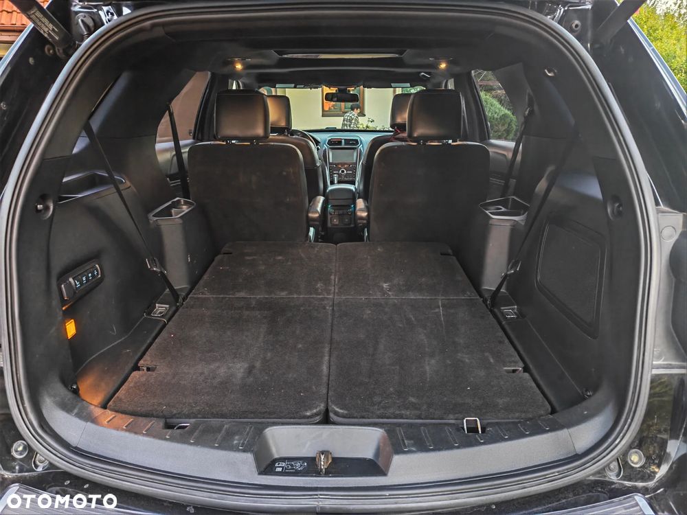 Ford Explorer - 8