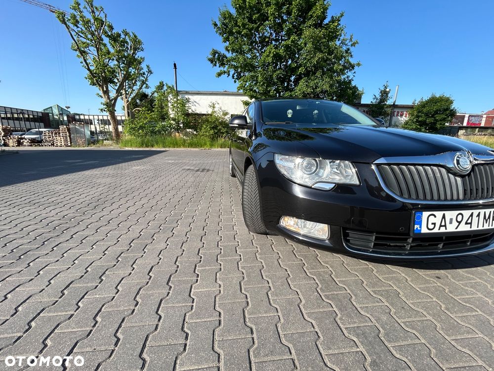 Skoda Superb 1.8 TSI Ambition DSG - 3