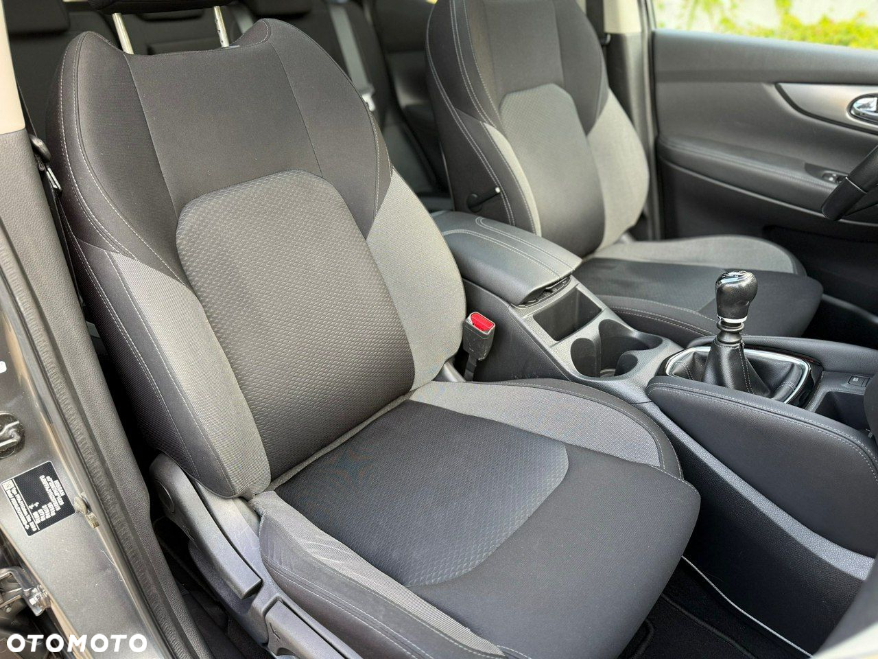 Nissan Qashqai 1.3 DIG-T Tekna+ - 10