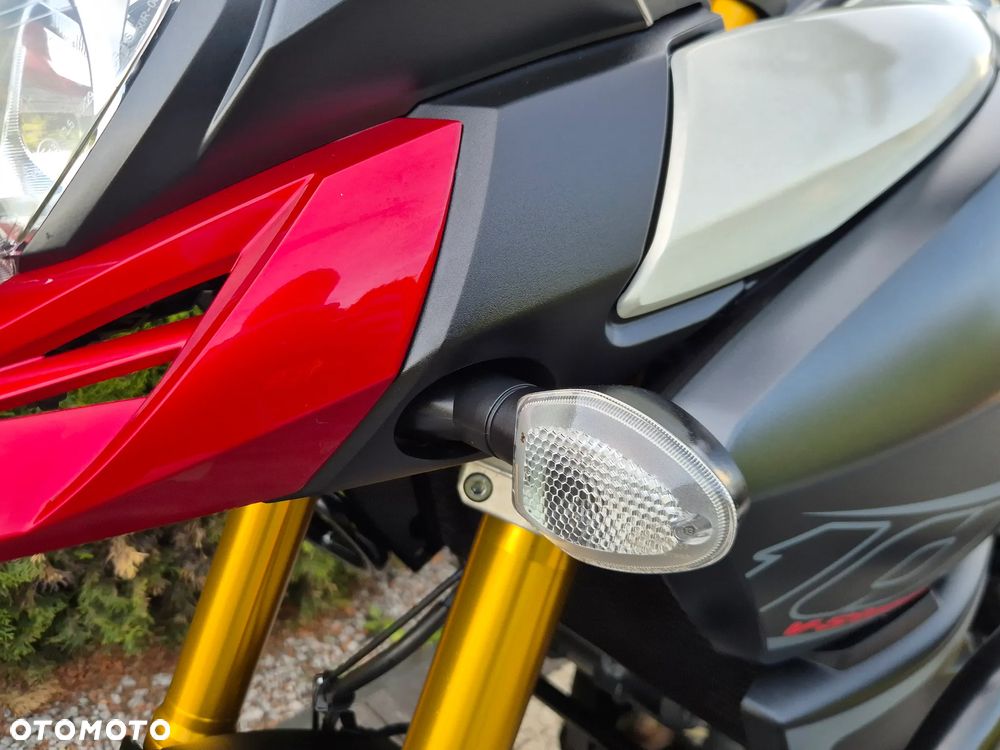 Suzuki V-STROM - 15