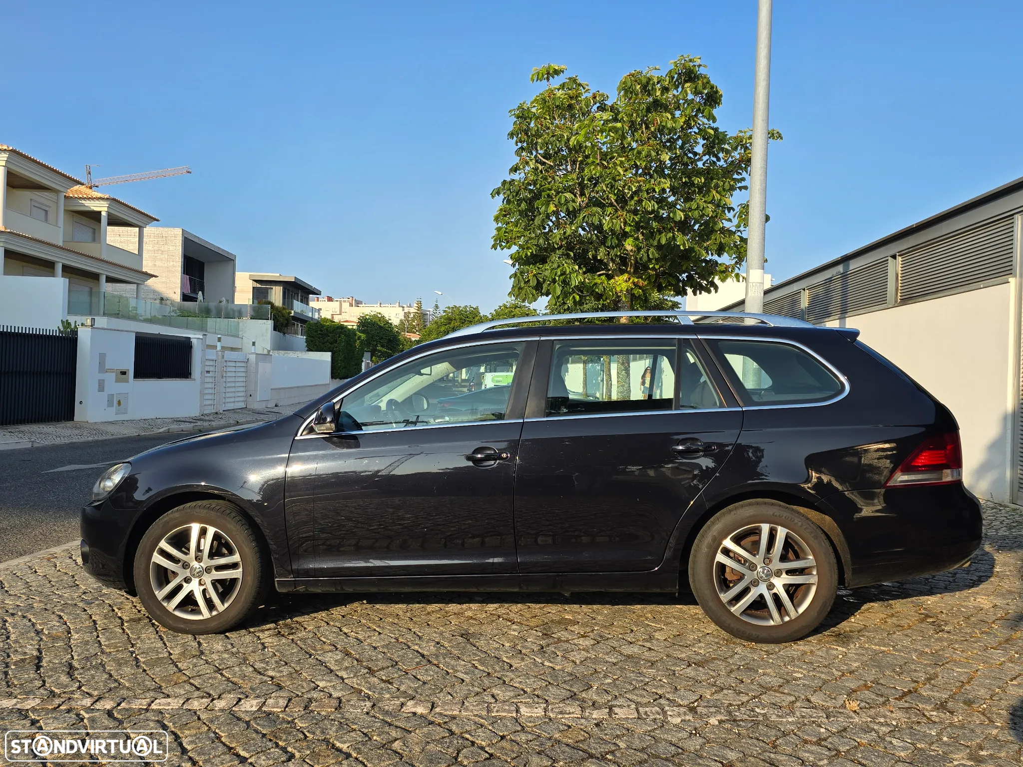VW Golf Variant 1.6 TDi Confortline - 4