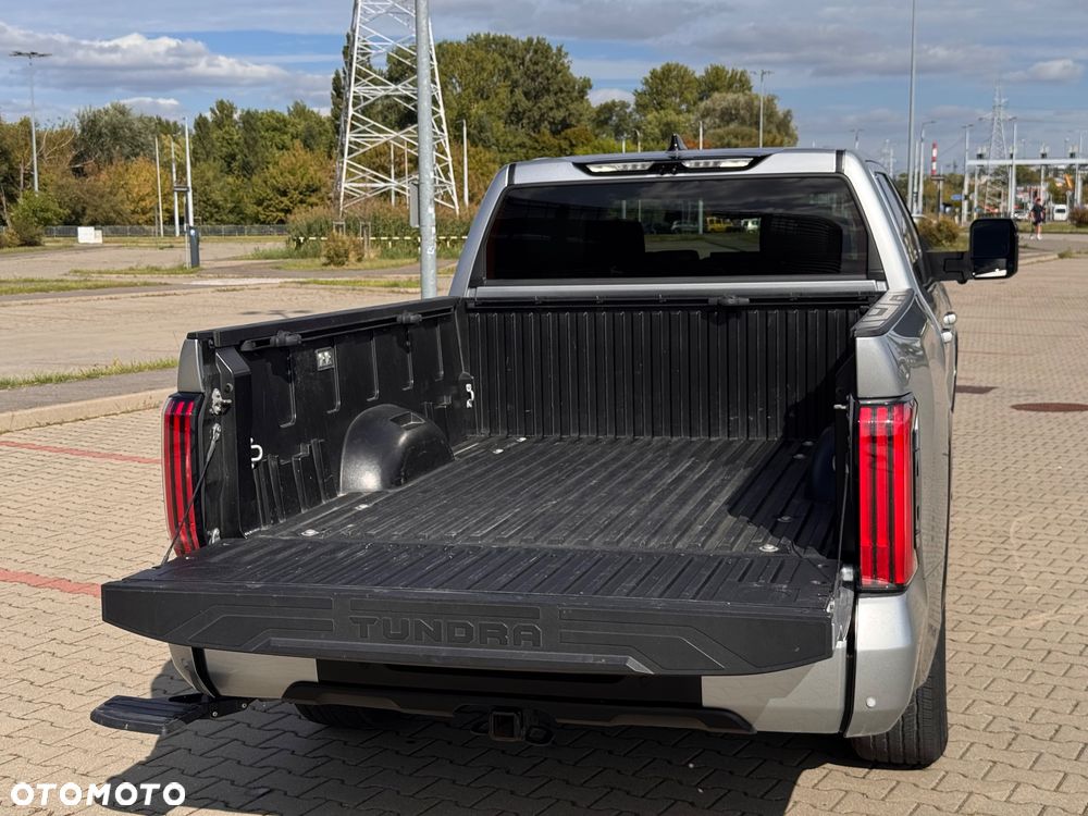 Toyota Tundra - 6
