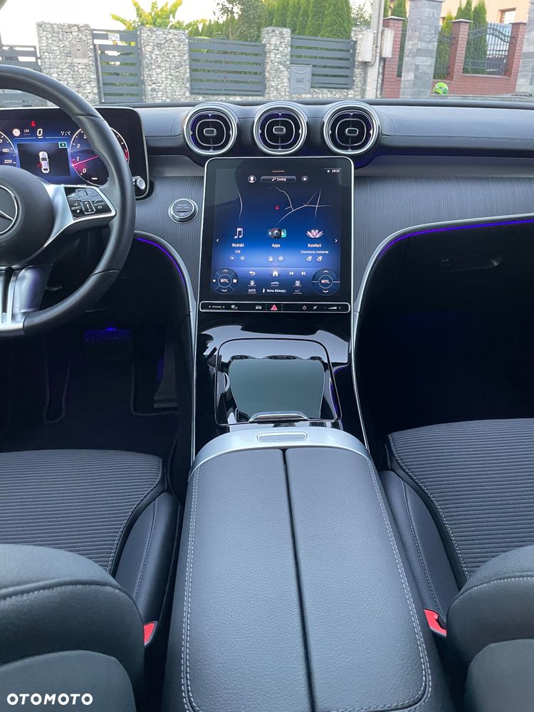 Mercedes-Benz Klasa C 300 4Matic 9G-TRONIC Avantgarde Advanced - 21
