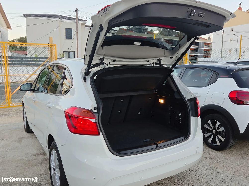 BMW 216 Active Tourer d - 8