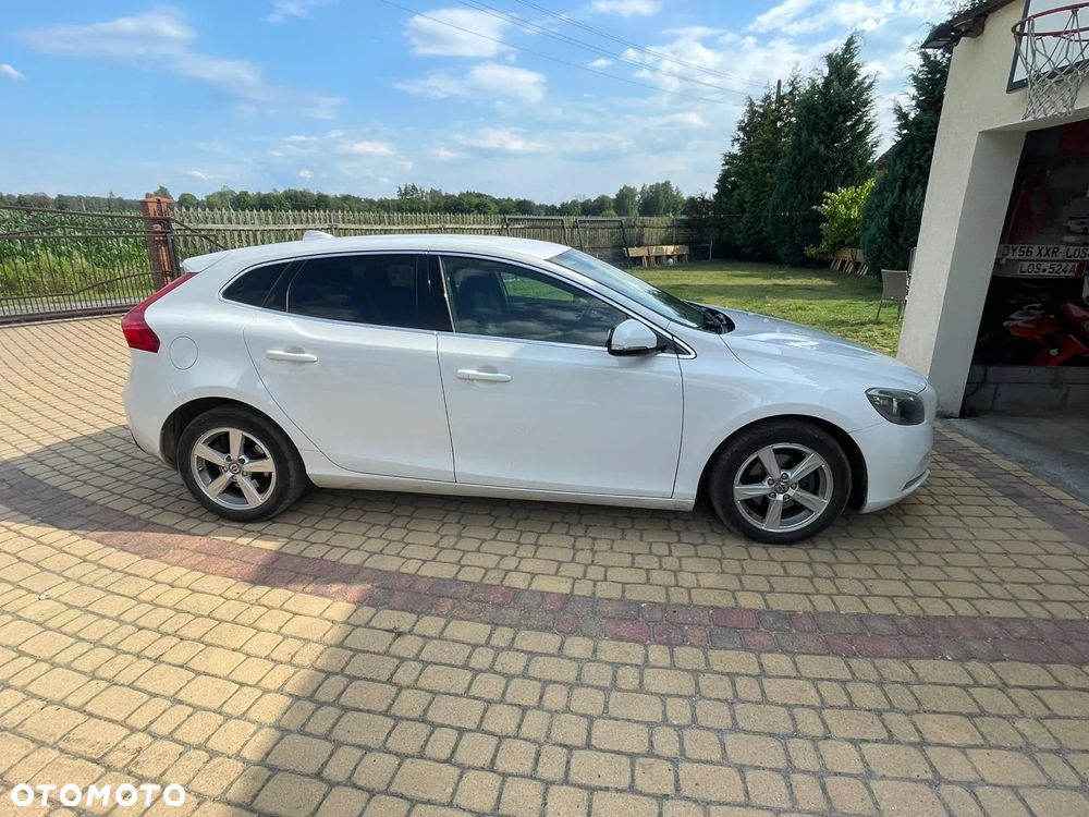 Volvo V40 D2 Summum - 8