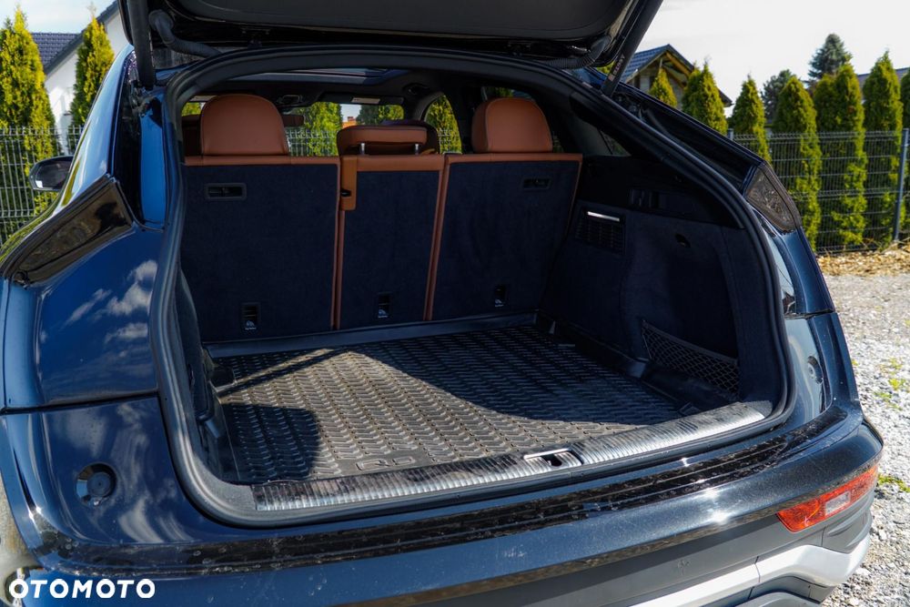 Audi Q5 Sportback - 39