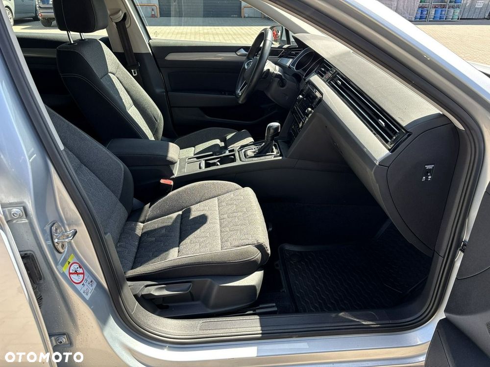Volkswagen Passat 1.5 TSI EVO Business DSG - 16