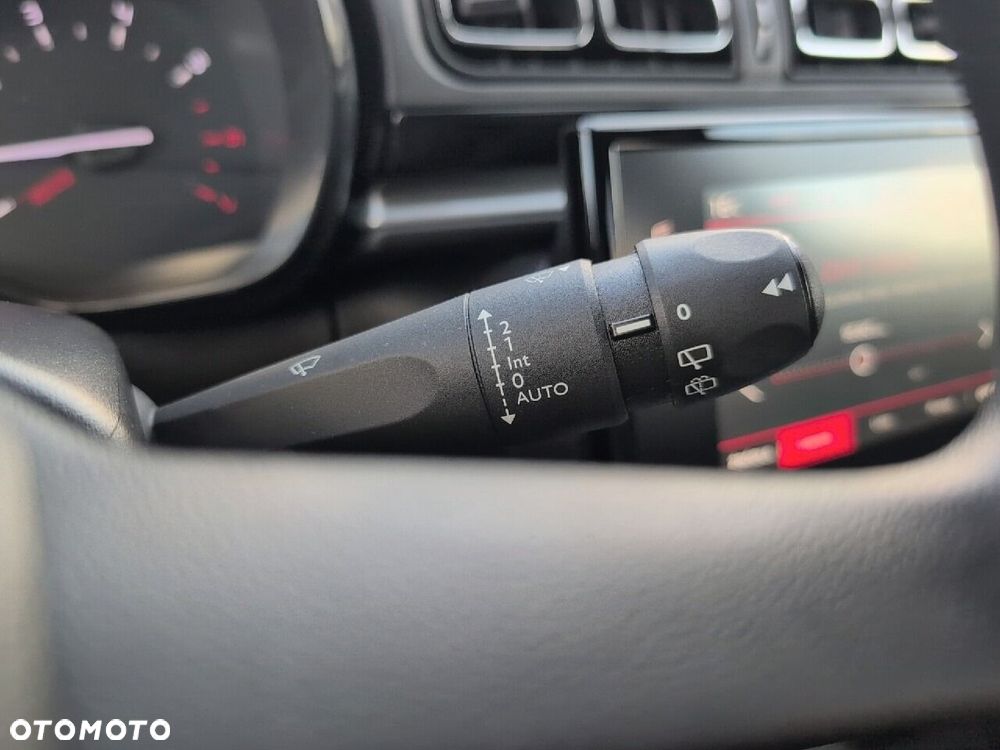 Citroën C3 1.2 PureTech Max EAT6 - 18
