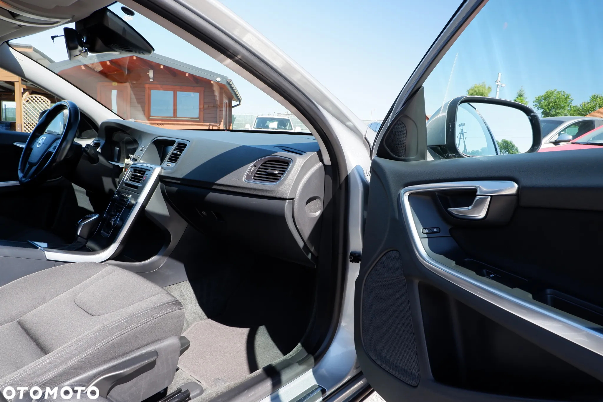 Volvo V60 D3 Geartronic Kinetic - 3