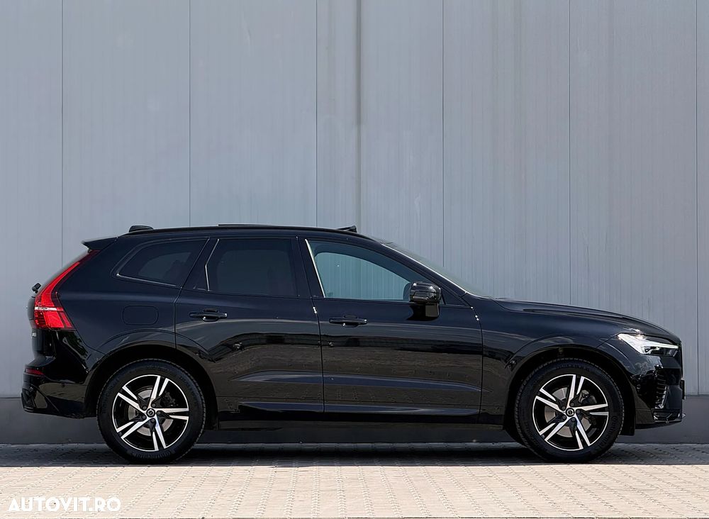Volvo XC 60 B4 D AWD Ultimate Dark - 10