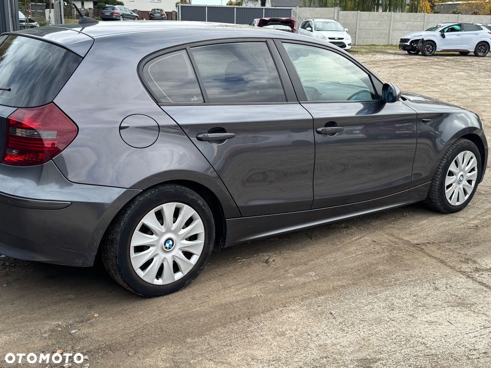 BMW 1 Series 2007 photo 5