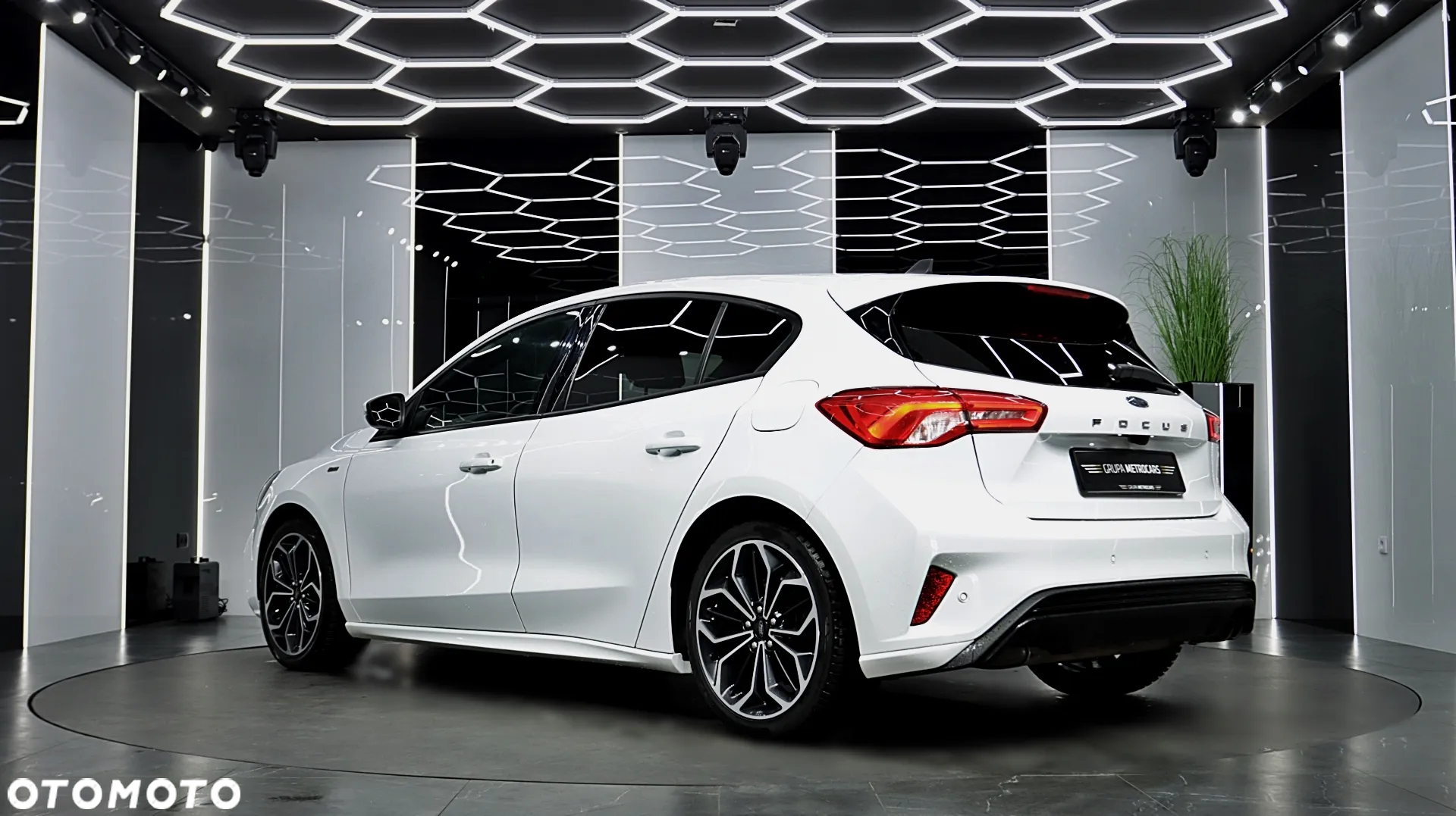 Ford Focus 1.5 EcoBoost ST-Line - 6