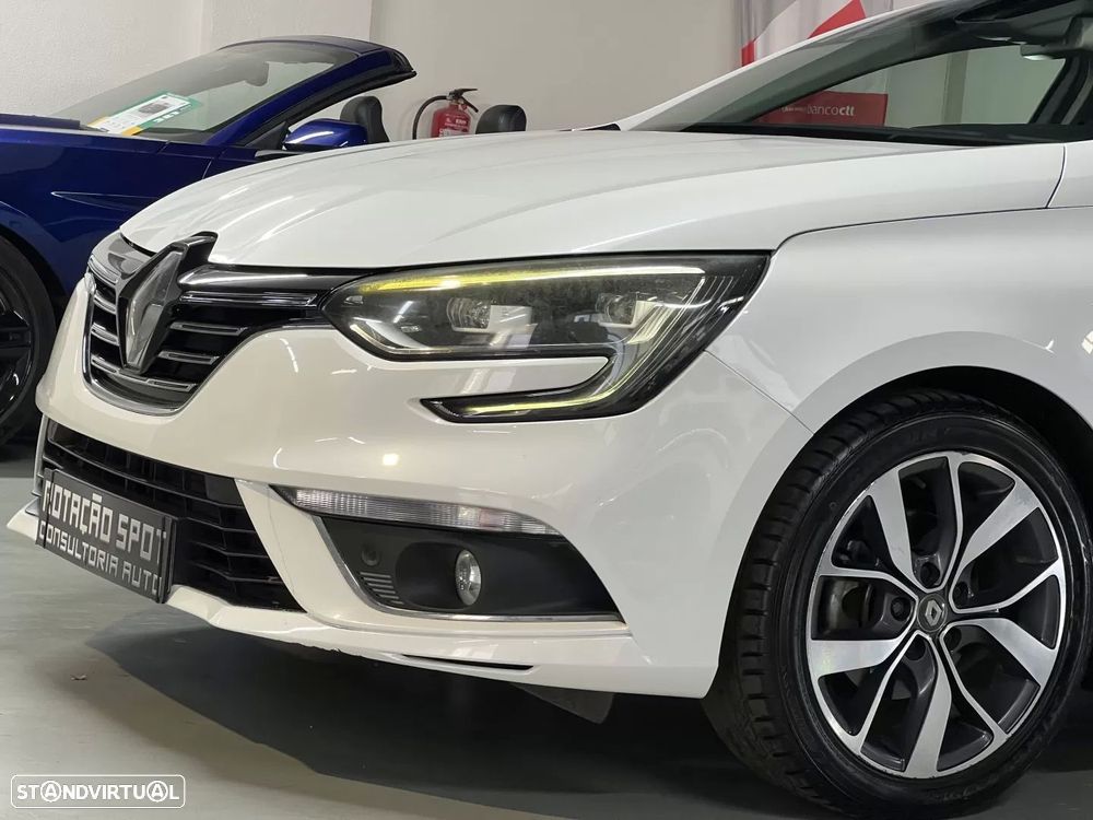 Renault Mégane ENERGY TCe 130 INTENS - 21