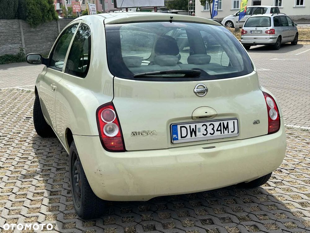 Nissan Micra - 2