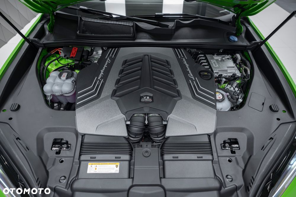 Lamborghini Urus - 31