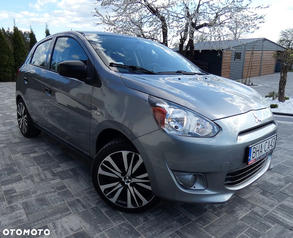Mitsubishi Space Star 1.2 Invite CVT - 29