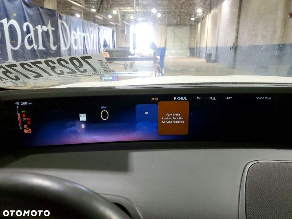 Lincoln Nautilus - 10