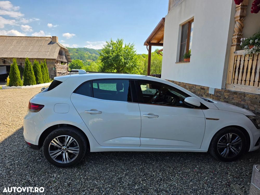 Renault Megane - 5