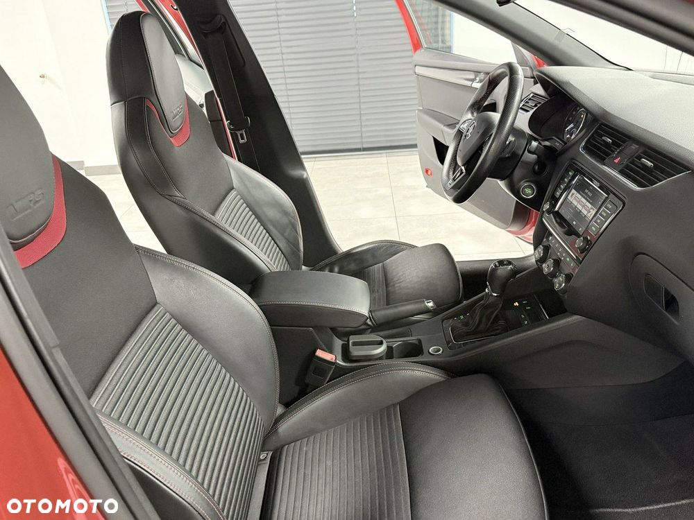 Skoda Octavia 2.0 TDI RS Challenge DSG - 22