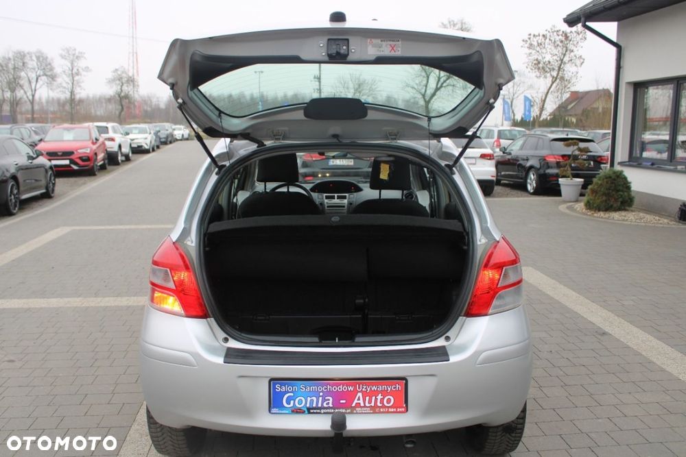 Toyota Yaris - 7