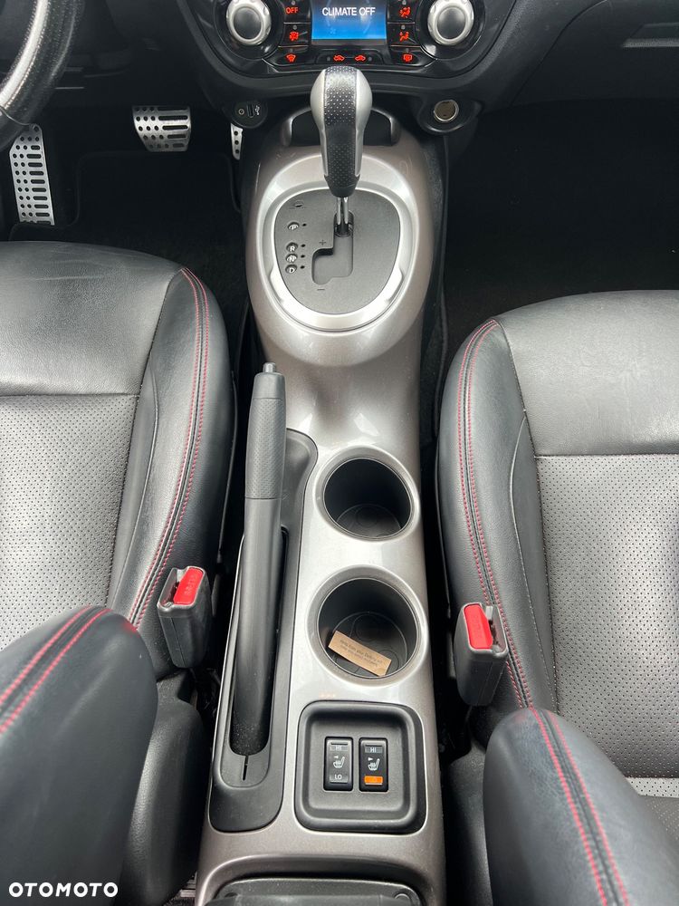 Nissan Juke 1.6 T Tekna 4x4 - 25