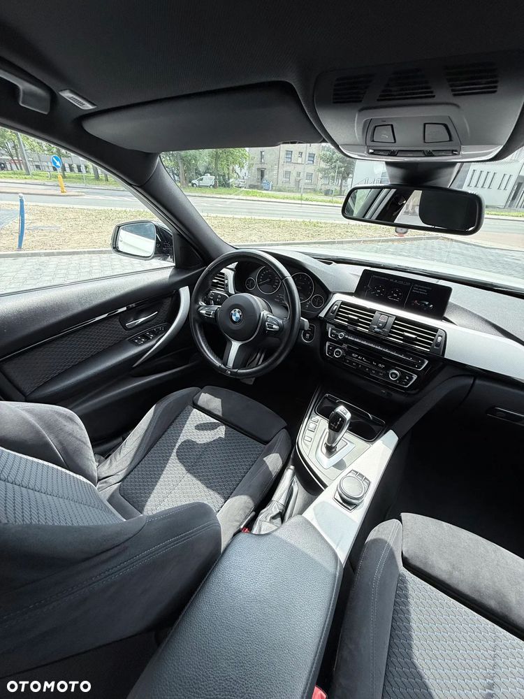 BMW Seria 3 320i xDrive M Sport Shadow - 10