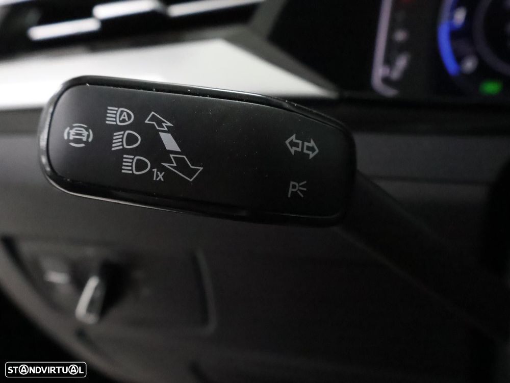 VW Arteon Shooting Brake 2.0 TDI Elegance DSG - 16