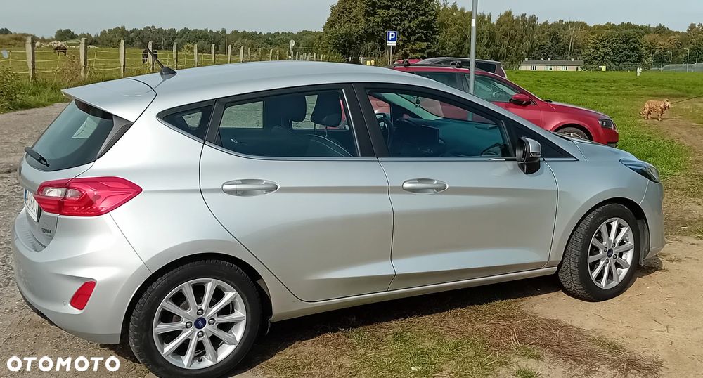 Ford Fiesta - 2