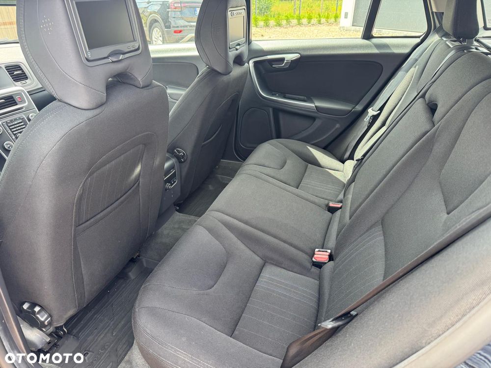 Volvo V60 D3 Geartronic Summum - 10