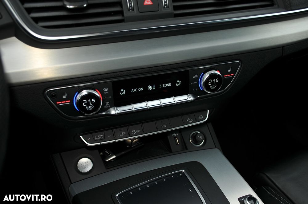 Audi Q5 55 TFSI e quattro S tronic - 14
