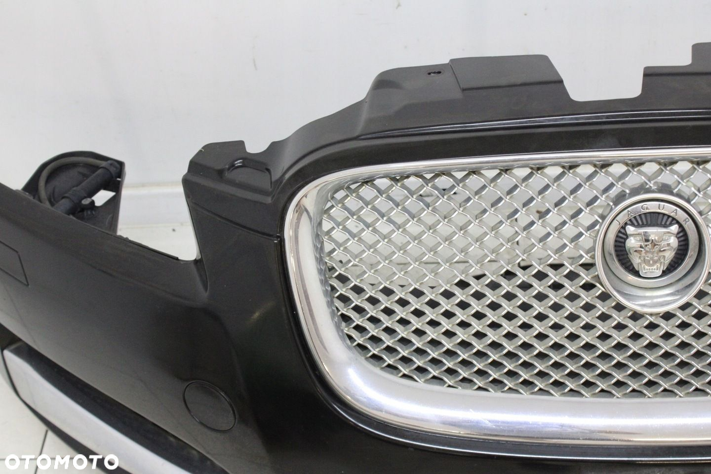 JAGUAR XF LIFT 2011R- ZDERZAK PRZÓD PRZEDNI XENON JBC - KOD LAKIERU - 7