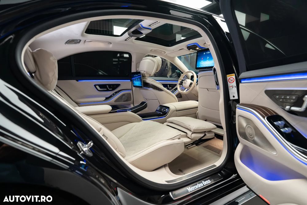 Mercedes-Benz S 500 4MATIC MHEV - 35