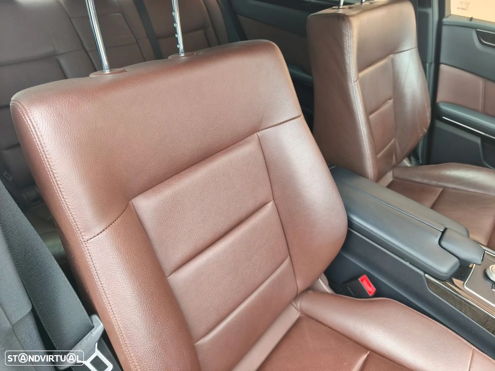 Mercedes-Benz E 350 BlueTEC Elegance - 23