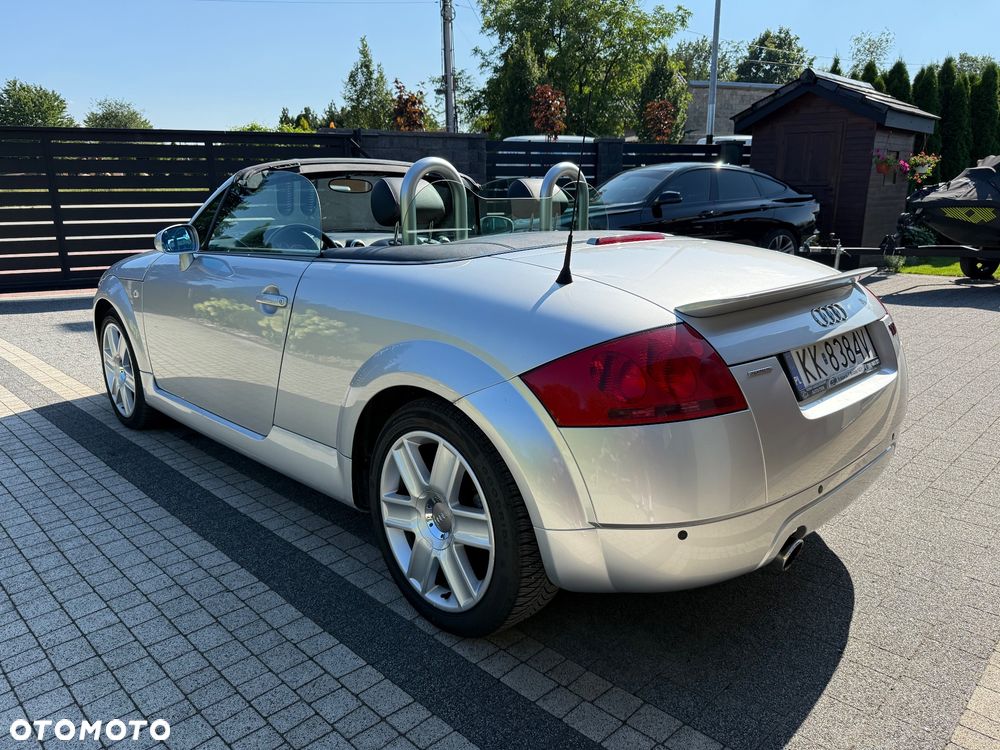 Audi TT Roadster 1.8 T quattro - 9