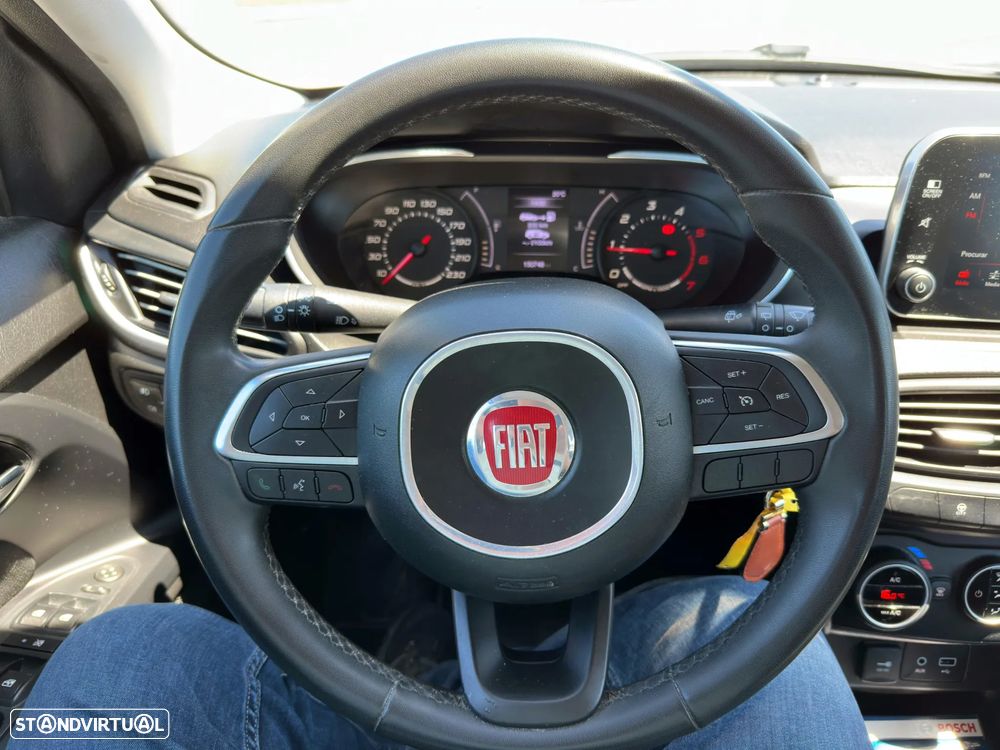 Fiat Tipo 1.3 M-Jet Lounge Tech J17 - 11