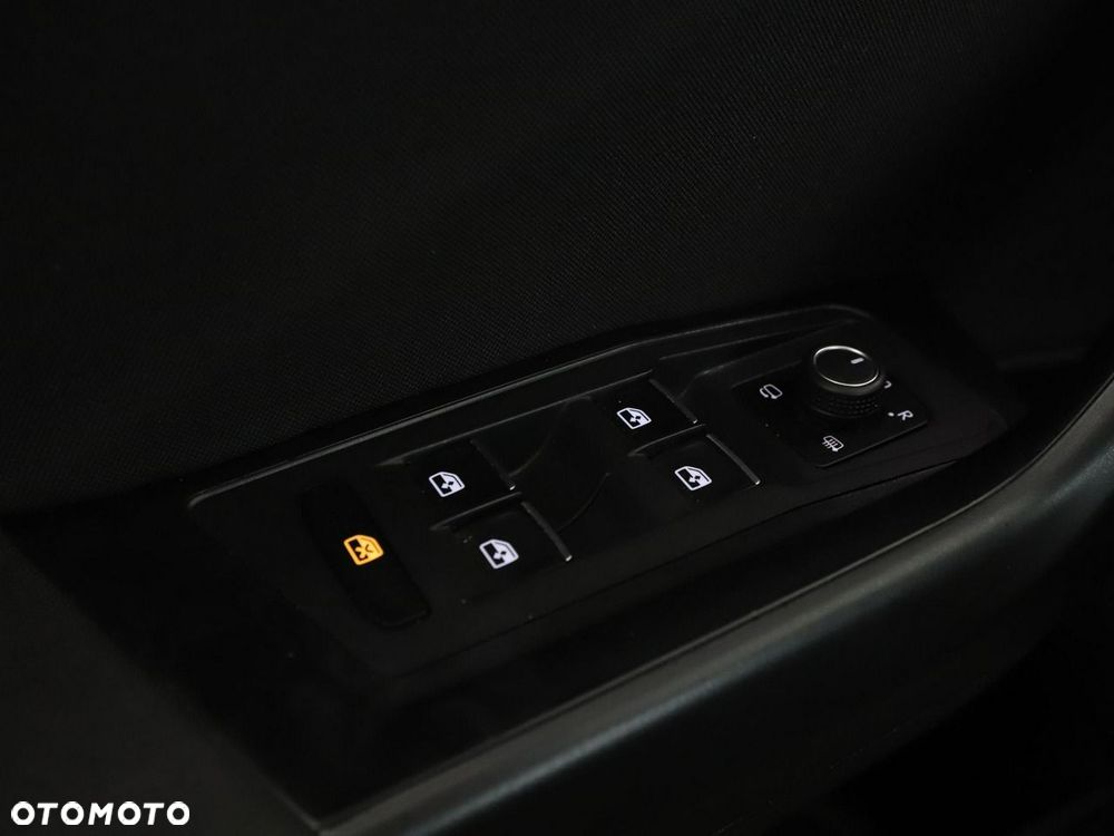 Volkswagen T-Roc 2.0 TDI Style DSG - 35