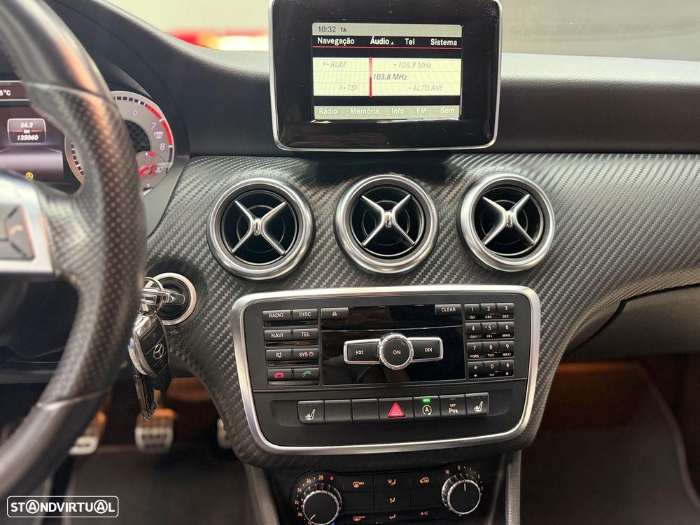 Mercedes-Benz A 180 Dynamic Edition - 24