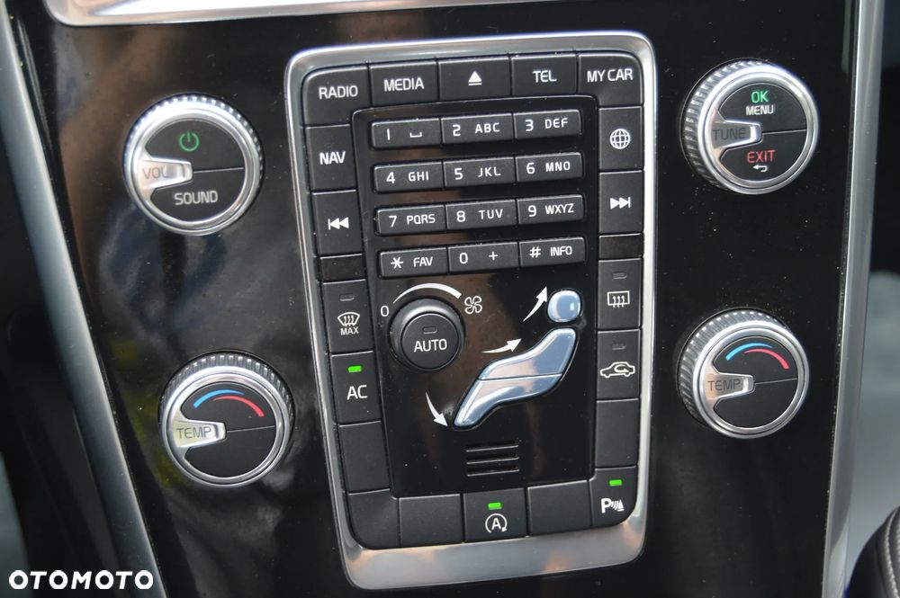 Volvo XC 60 - 26