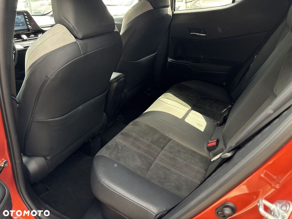Toyota C-HR 2.0 Hybrid GR Sport - 28