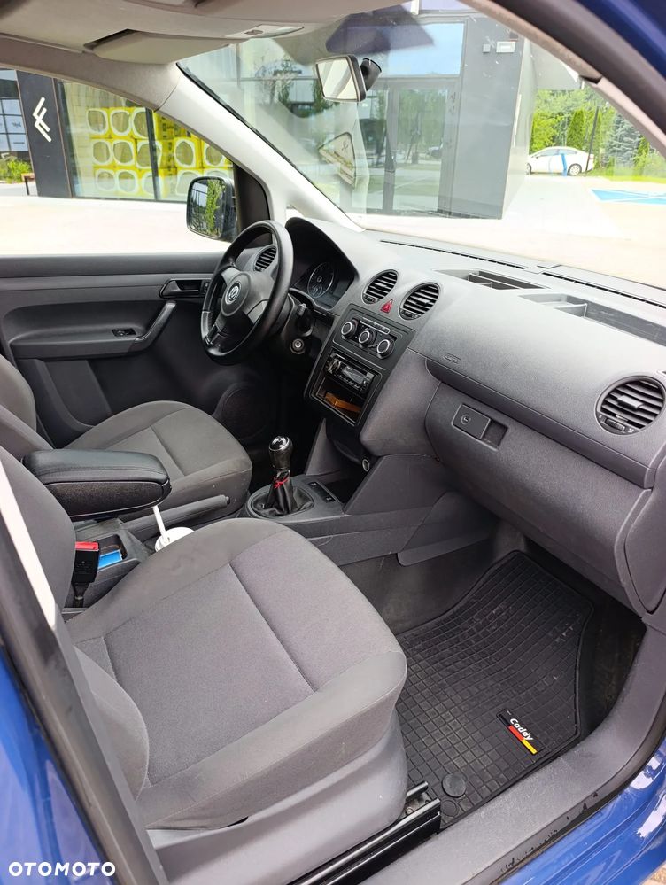 Volkswagen Caddy Comfortline - 13