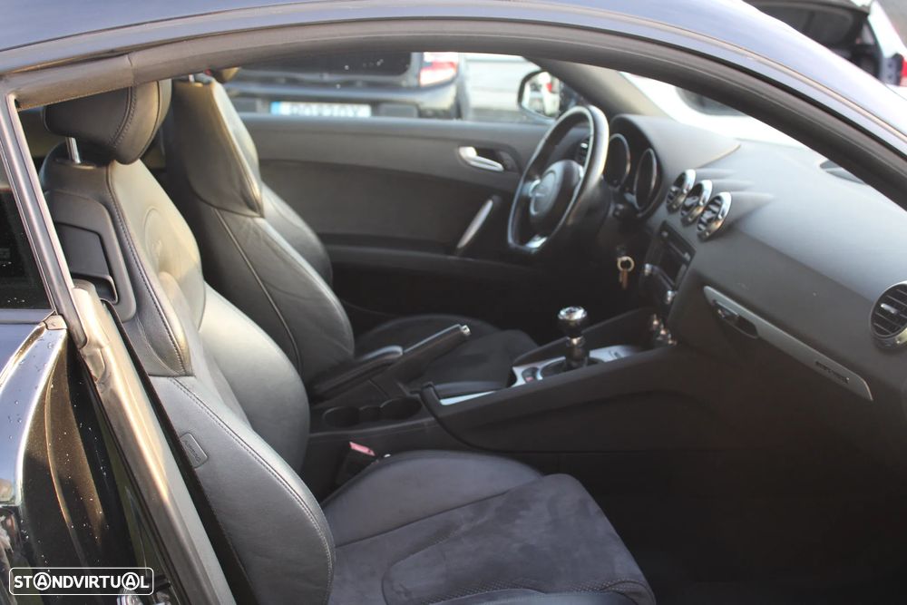 Audi TT Coupé 2.0 TDI quattro S-line - 12
