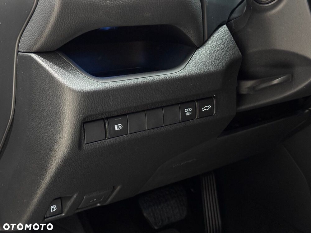 Toyota RAV4 - 23