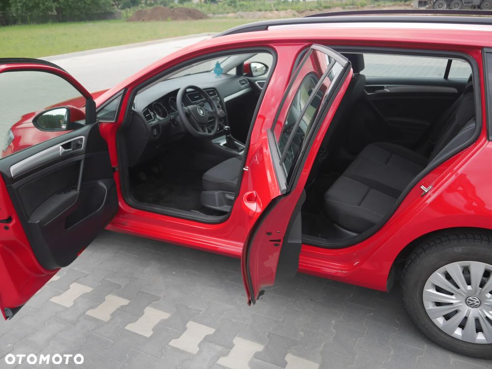 Volkswagen Golf VII 1.6 TDI BMT Comfortline - 12