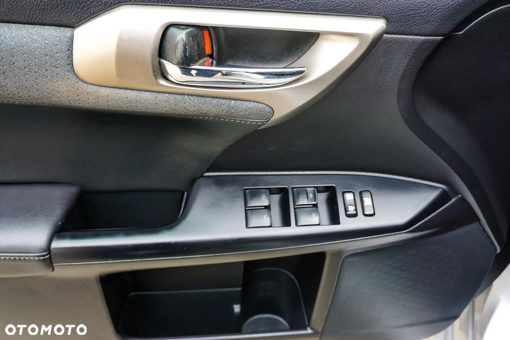 Lexus CT 200h Comfort - 22