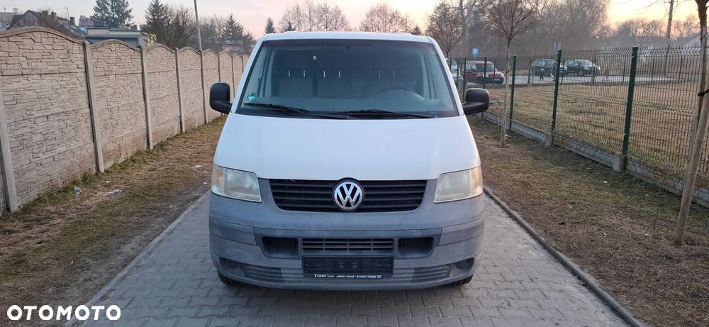 Volkswagen Transporter T5 - 3